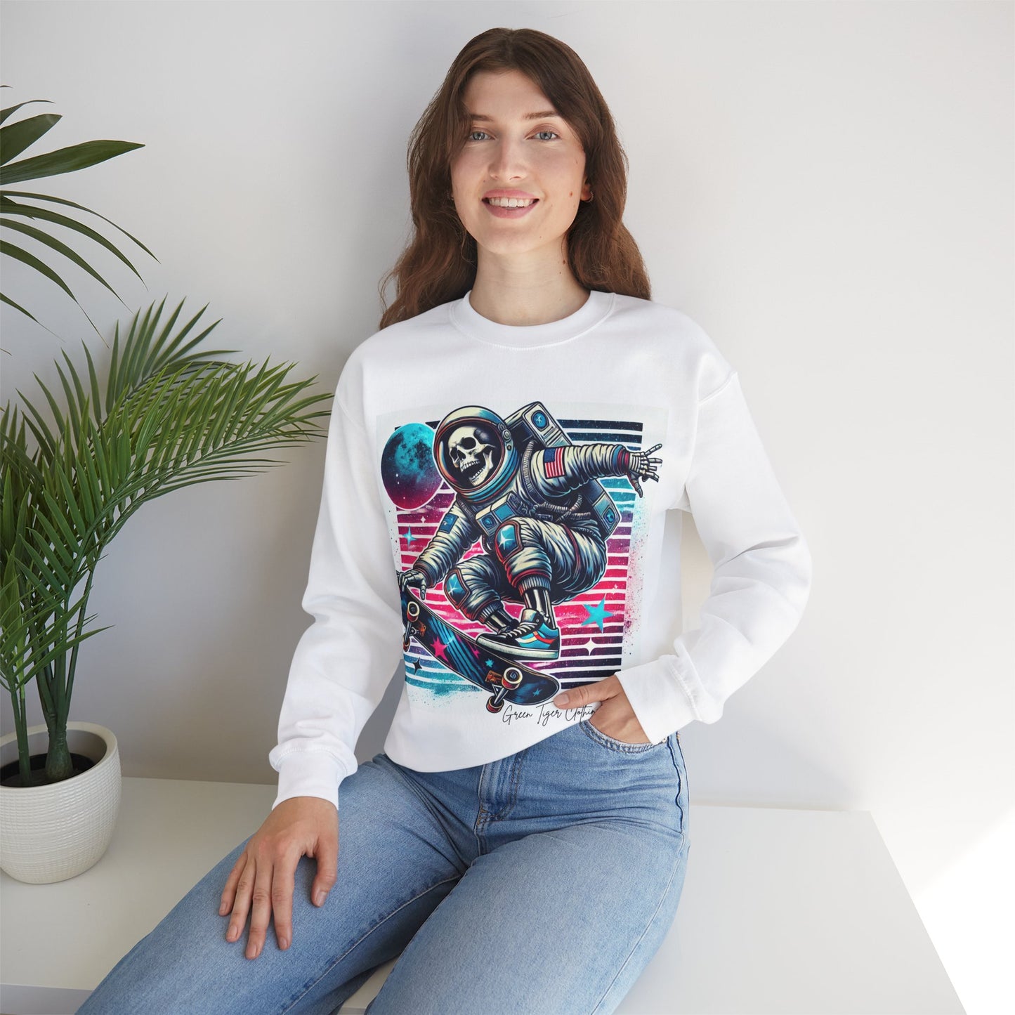 Retro Skeleton Astronaut Unisex Heavy Blend™ Crewneck Sweatshirt